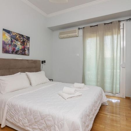 Kerameikos Metro Apartment For 4 Aten Exteriör bild