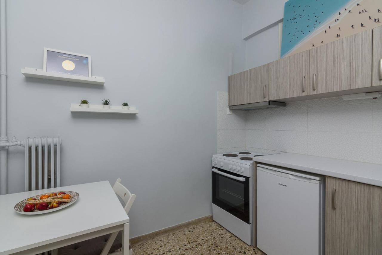Kerameikos Metro Apartment For 4 Aten Exteriör bild